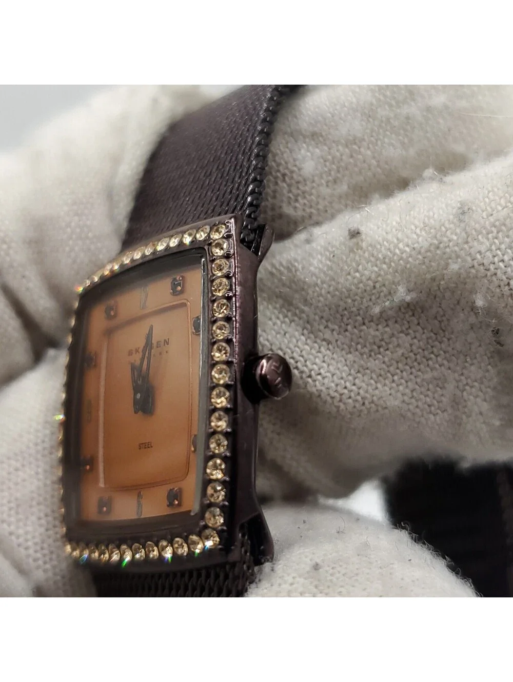 Skagen 7 Jewels  Watch Women 21mm Square Brown Dial New Battery  Working